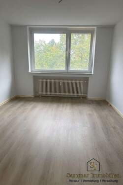 PHOTO-2025-10-25-13-03-31 (1) - 