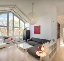 KENSINGTON - Exklusiv - Lichtdurchflutete Dachgeschosswohnung mit beeindruckender Fensterfront - München Ramersdorf-Perlach