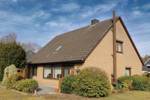Ansicht - 5 Zimmer Einfamilienhaus zum Kaufen in Sereetz