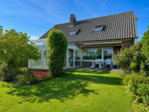 mit sonniger Terrasse und Wintergarten - Familienglück im Grünen - großzügiges Zuhause mit Potenzial *4294 G Einfamilienhaus in Gütersloh