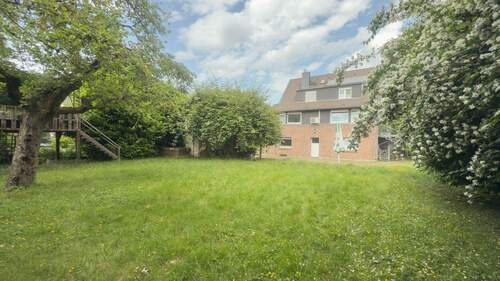 Objektansicht - 1 Zimmer Einfamilienhaus zum Kaufen in Düsseldorf