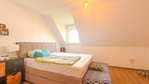 Schlafzimmer OG - 