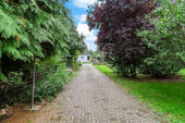 Zuwegung zum hinteren Grundstück - Grundstück in Hoppegarten