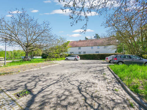 Kundenparkplatz - 