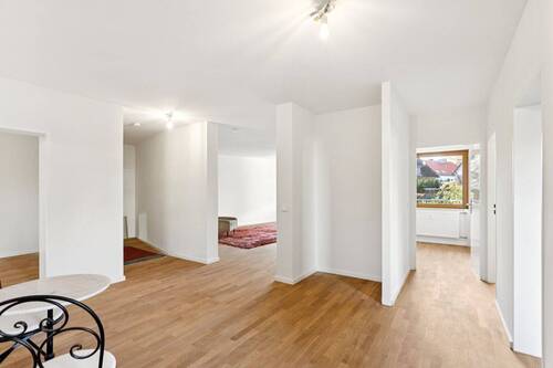 Blick von der Diele in die Zimmer - 