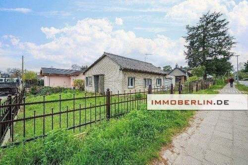 Bild 1 - Grundstück in Berlin