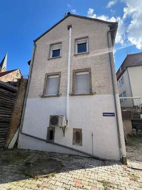 Hausansicht - 3 Zimmer Einfamilienhaus zum Kaufen in Obermoschel