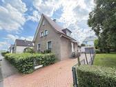 Hauseingangsseite mit Hofeinfahrt - 6 Zimmer Mehrfamilienhaus, Wohnhaus zum Kaufen in Minden