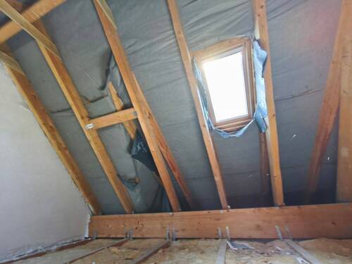 Spitzboden - 