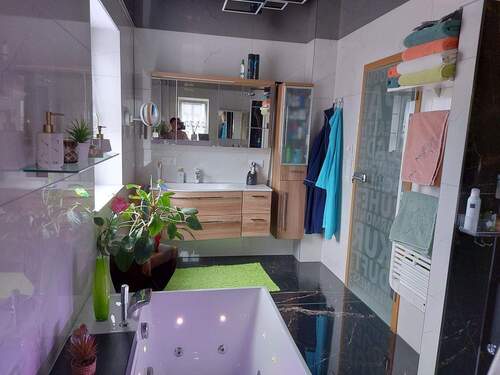 Bad mit Whirlpool EG - 