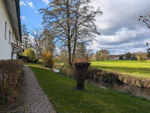 Zugang zum Haus.jpg - Terrassenwohnung mit 81,00 m² in Scheyern zum Kaufen