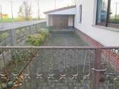 Zufahrt zur Garage/Werkstatt - 