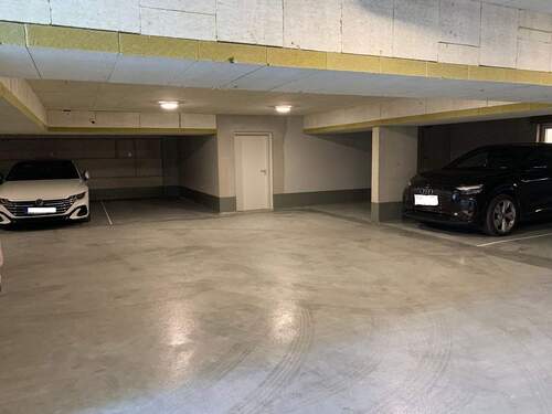 Tiefgarage - 