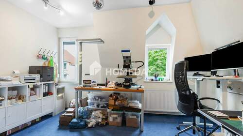 Büro 2 - 