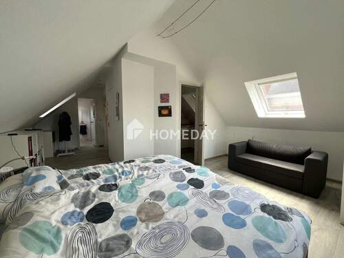 DG WE Wohn-/Schlafzimmer - 