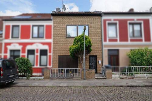 Titelbild - 5 Zimmer Mehrfamilienhaus, Wohnhaus zum Kaufen in Bremen