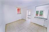 Küche im EG - 6 Zimmer Mehrfamilienhaus, Wohnhaus in Dessau-Roßlau