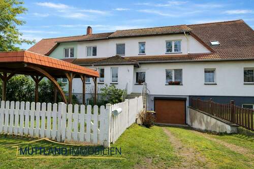 Hausansicht vorn - 6 Zimmer Einfamilienhaus zum Kaufen in Deyelsdorf / Kirch Baggendorf