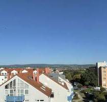 Helle 3-Zimmer Wohnung mit 2 Balkonen und Privatsphäre Tolle Lage und Familienfreundlich - Bayreuth Roter Hügel