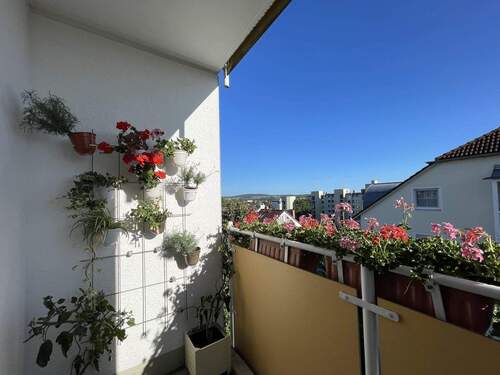 Balkon Süd - 3 Zimmer Etagenwohnung in Bayreuth