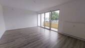 Wohnzimmer - Waldsassen! Sanierte 3-Zimmer-Wohnung mit Balkon WE05