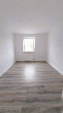 Zimmer 1 - 3 Zimmer Etagenwohnung in Waldsassen