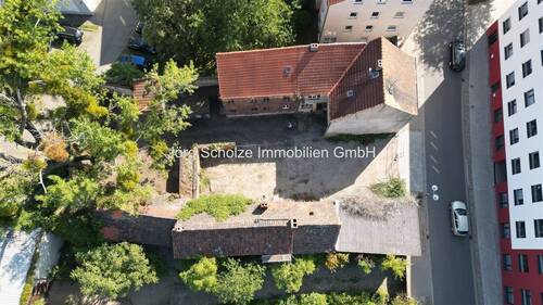 Luftbild - 8 Zimmer Mehrfamilienhaus, Wohnhaus in Schönebeck (Elbe)