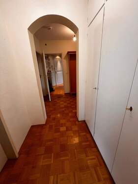 Flur - 4 Zimmer Etagenwohnung in Nürnberg