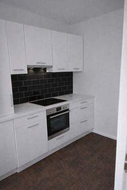 Bild 4 - Etagenwohnung mit 50,00 m&sup2; in Neunkirchen am Sand zur Miete