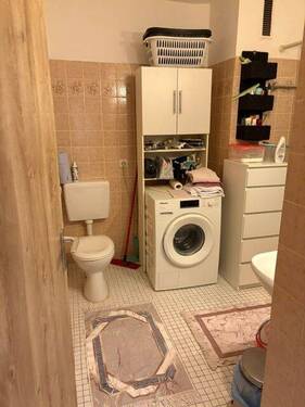 Blick ins Badezimmer - 