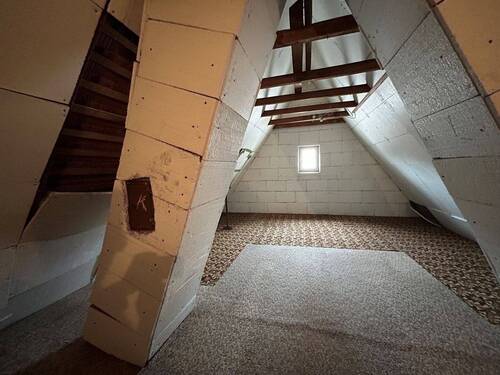 Spitzboden - 