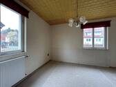 Zimmer im EG - 6 Zimmer Doppelhaushälfte in Herzogenaurach