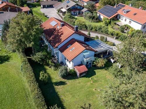 Hausansicht süd - 7 Zimmer Mehrfamilienhaus, Wohnhaus in Feldkirchen-Westerham