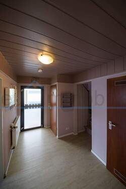 Eingangsbereich - Einfamilienhaus mit 100,00 m&sup2; in Frechen zum Kaufen