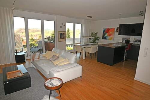 Wohnbereich - Moderne 3-Zimmer-Wohnung mit TG-Stellplatz in Donzdorf