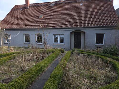 Hinteransicht - Einfamilienhaus mit 132,00 m&sup2; in Spantekow zum Kaufen