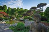 Äußerst gepflegter Japanischer Garten - 