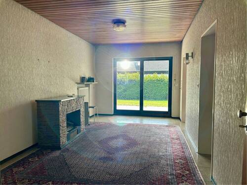 Diele mit Terrassenzugang - 