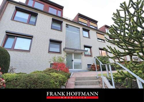 V10546 - Geräumige 2,5 Zimmer Wohnung am Bramfelder See in Hamburg-Bramfeld