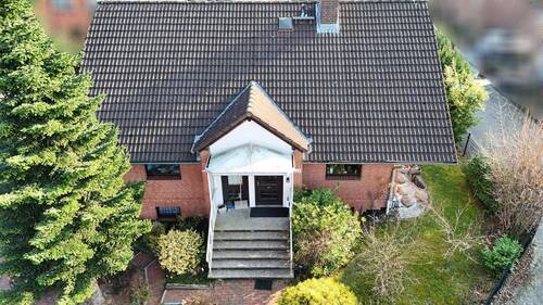 Drohne_3 - Hildesheim Himmelsthür - Freistehendes Einfamilienhaus mit Keller und Garage