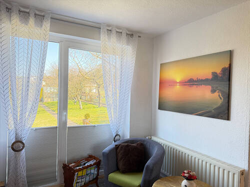 Flur mit Blick in den Garten - 8 Zimmer Einfamilienhaus in Bad Doberan