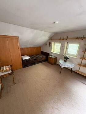Schlafzimmer oOG.JPG - 