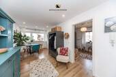 Flur- und Essbereich - Modernisierte 3-Zimmer-Wohnung in Erligheim - mit Balkon, Stellplatz & großem Keller