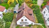 Drohne 4 - 6 Zimmer Mehrfamilienhaus, Wohnhaus in Schwalbach am Taunus
