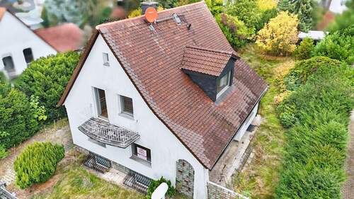 Drohne 3 - Mehrfamilienhaus, Wohnhaus mit 120,00 m² in Schwalbach am Taunus zum Kaufen