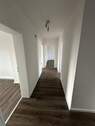 Flur
- 
