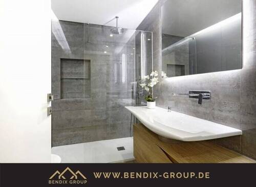 Beispiel Bad - Wow! Wunderschöne 5-Zi Wohnung! I offener Küchenbereich I separater Ankleidebereich I Balkon