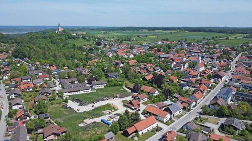 Luftbildaufnahme mit Blick Nordosten - Grundstück in Andechs zum Kaufen