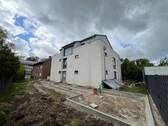 Haustürseite - 1 Zimmer Mehrfamilienhaus, Wohnhaus zum Kaufen in Bielefeld
