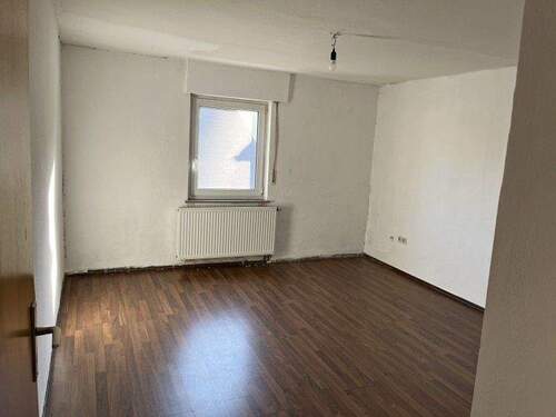 Zimmer - 6 Zimmer Reihenendhaus in Erlangen